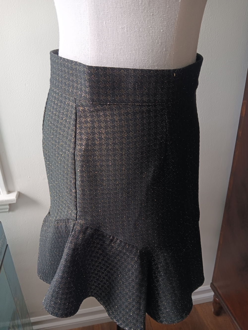 Motivi Black Houndstooth Flounce Mini Skirt - Picture 3 of 10